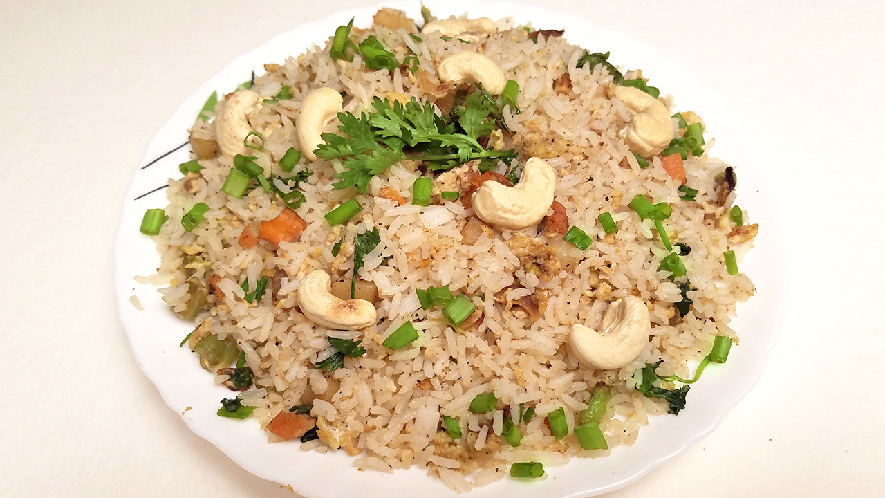 How To Make Egg Fried Rice Recipe | Restaurant style | Hyderabadi Ruchulu