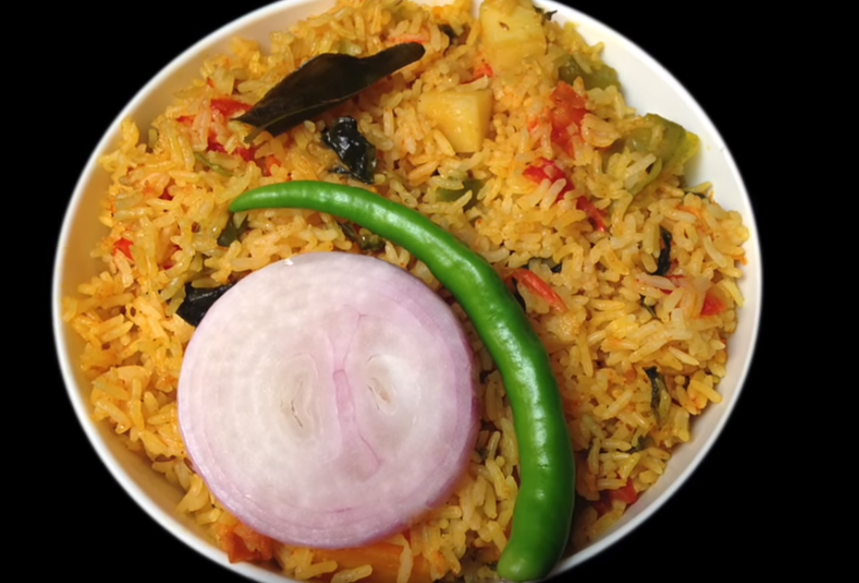 Tomato Rice (Lunch Box Special) In Telugu by Hyderabadi Ruchulu