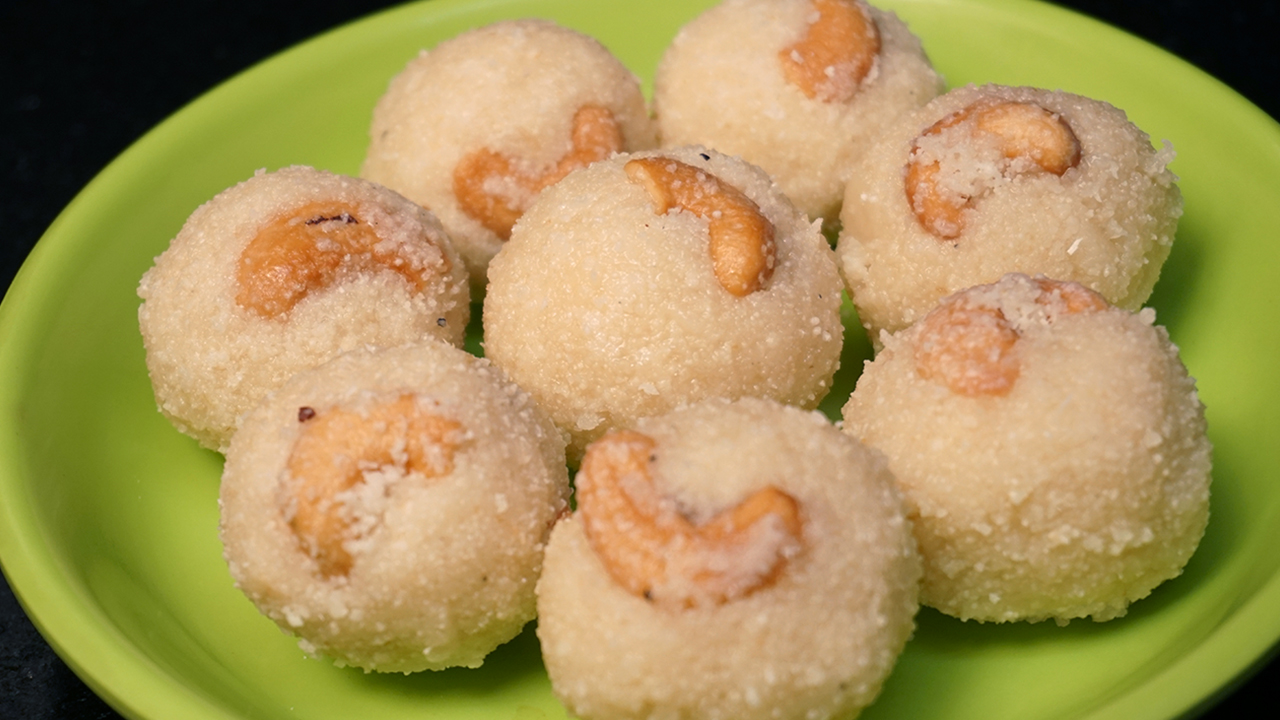 Rava Laddu Rava Laddu Preparation in Telugu Hyderabadi Ruchulu