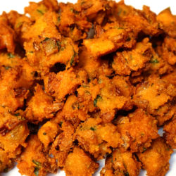 Idli Pakoda