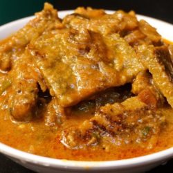 Pesarattu Pulusu Curry